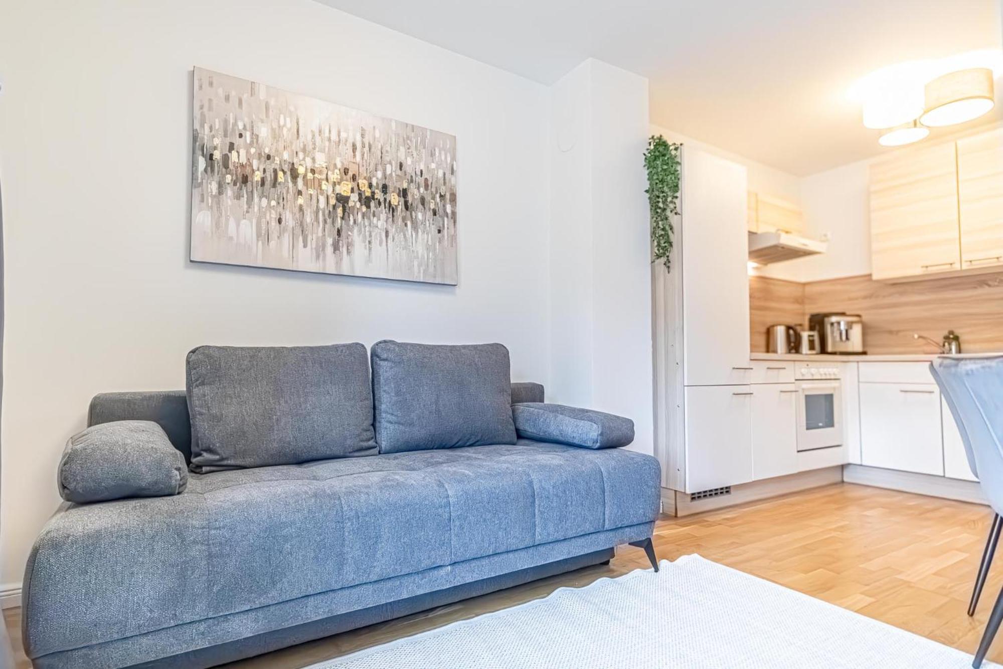 1br & 1lr With Balcony, 9min To Center Vienna